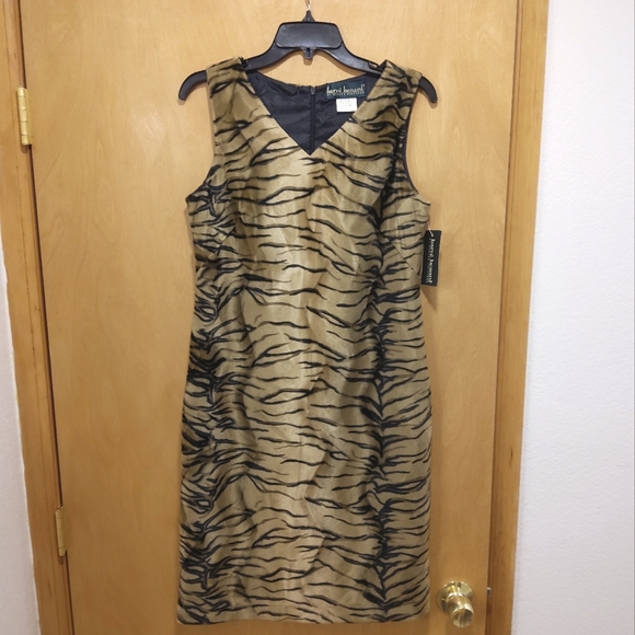 NWT Vintage Low Pile Faux Fur Tiger Dress 6 Firm Price - Picture 1 of 3